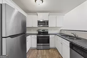 909 Revere Way, Hampton, GA 30228 - Photo 18