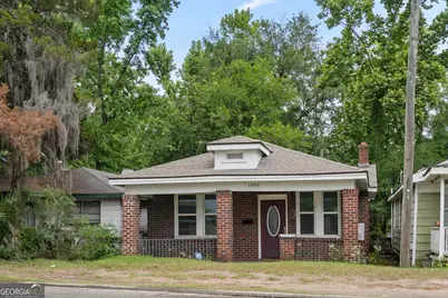 1002 W 52nd Street, Savannah, GA 31405 - Photo 2