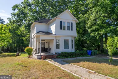 243 Boulevard #B, Monroe, GA 30655 - Photo 1