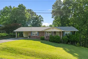 8 Montre Cir SE, Silver Creek, GA 30173 - Photo 2