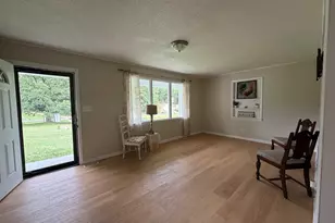 1144 Ridgeway Rd, Lafayette, GA 30728 - Photo 2