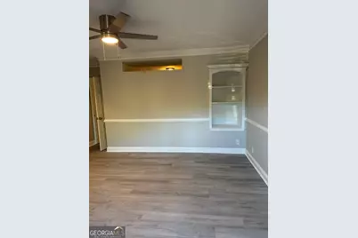 6980 Roswell Rd #B16, Sandy Springs, GA 30328 - Photo 2