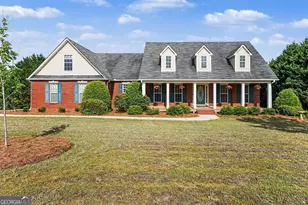 604 Windermere Ct, Hampton, GA 30228 - Photo 1