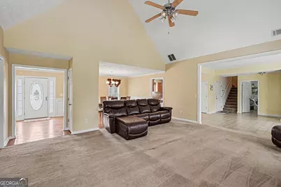 604 Windermere Court, Hampton, GA 30228 - Photo 8