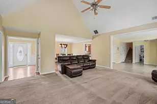 604 Windermere Ct, Hampton, GA 30228 - Photo 8