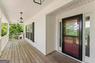 428 Pointe Willow Dr, Cleveland, GA 30528 - Photo 2