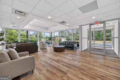 170 Cardiology Place #EXECUTIVE OFFICE, Commerce, GA 30529 - Photo 6