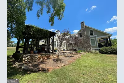 156 Lake Oglethorpe Drive, Arnoldsville, GA 30619 - Photo 4