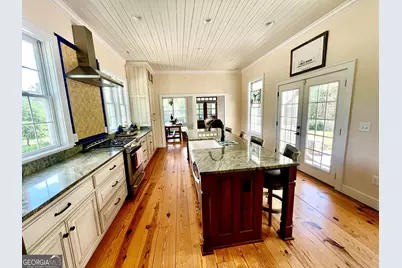 156 Lake Oglethorpe Drive, Arnoldsville, GA 30619 - Photo 14