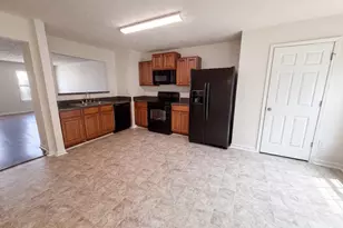 6369 Redan Square, Lithonia, GA 30058 - Photo 8