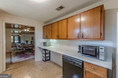 650 North Avenue, Hapeville, GA 30354 - Photo 20