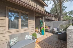 101 Barkentine Ct, Saint Simons, GA 31522 - Photo 2