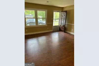 105 Longstreet Circle, Oxford, GA 30054 - Photo 2