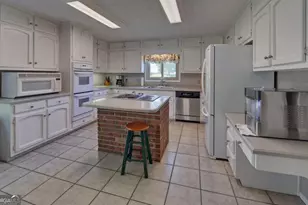 3341 Edgewood Cir, Gainesville, GA 30506 - Photo 14