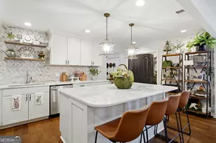 521 Atkinson Ave, Savannah, GA 31404 - Photo 10