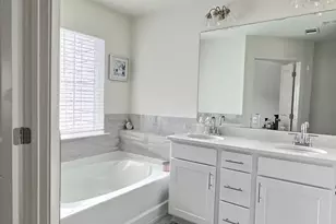 7622 Avalon Blvd, Fairburn, GA 30213 - Photo 12