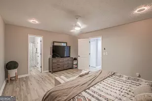 2005 Downs Pl, Lithonia, GA 30058 - Photo 16