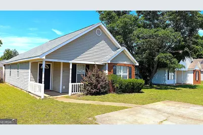 210 Strawbridge Lane, Bonaire, GA 31005 - Photo 2