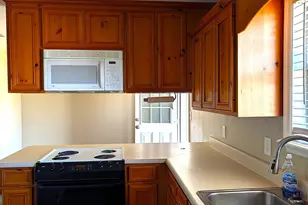 210 Strawbridge Ln, Bonaire, GA 31005 - Photo 8