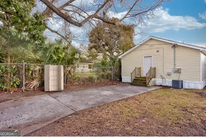 716 W 48th Street, Savannah, GA 31405 - Photo 14