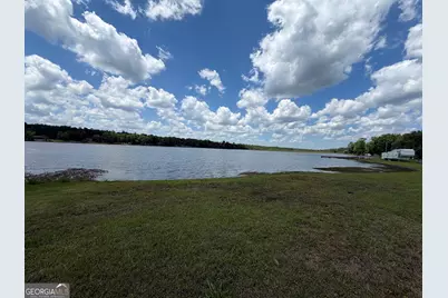 .69 Acre Lakeshore Drive N, Gordon, GA 31031 - Photo 4