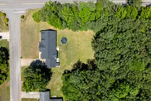 102 Greenfield Ln, Grantville, GA 30220 - Photo 30