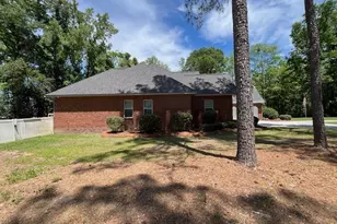 1720 Windsor Rd, Statesboro, GA 30461 - Photo 4