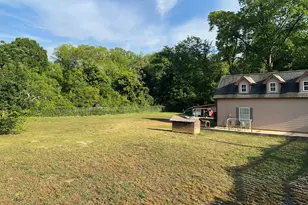 416 N 18th St, Griffin, GA 30223 - Photo 32