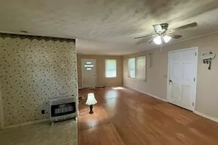113 Martha Steet St, Winder, GA 30680 - Photo 6