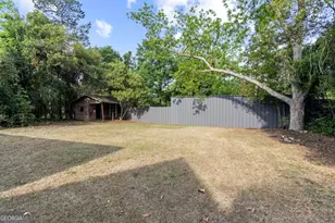 427 Harvey St, Millen, GA 30442 - Photo 40