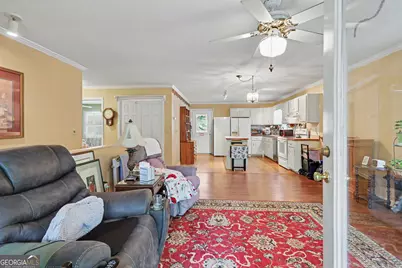 196 White Street, Dillard, GA 30537 - Photo 14