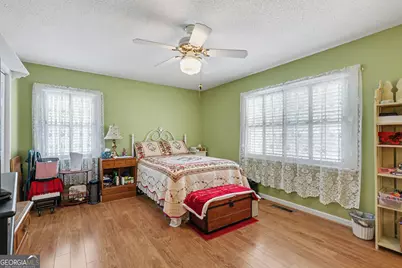 196 White Street, Dillard, GA 30537 - Photo 16
