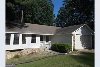 697 Pepperwood Trail, Stone Mountain, GA 30087 - Photo 1