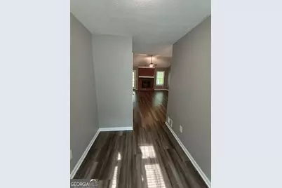 697 Pepperwood Trail, Stone Mountain, GA 30087 - Photo 2