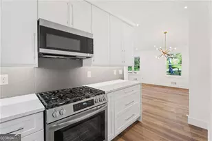 2746 Dale Creek Dr NW, Atlanta, GA 30318 - Photo 8