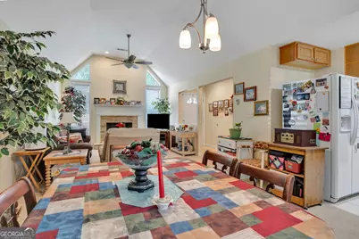 1287 Country Lane Way NE, Conyers, GA 30012 - Photo 8