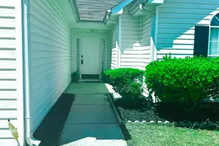 1630 Isleworth Cir, Atlanta, GA 30349 - Photo 2