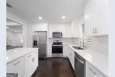 308 Union Street, Brunswick, GA 31520 - Photo 2