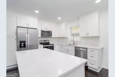 308 Union Street, Brunswick, GA 31520 - Photo 14