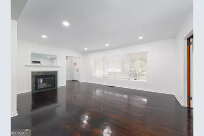 308 Union Street, Brunswick, GA 31520 - Photo 8