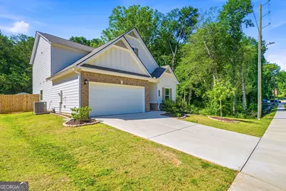 637 Simmons Drive, Temple, GA 30179 - Photo 1
