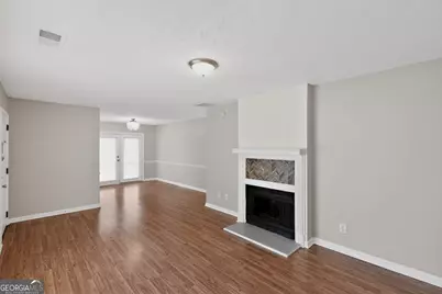 4947 Farmstead Court NE, Woodstock, GA 30188 - Photo 6