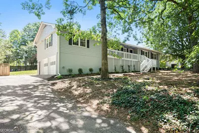 80 Pinehurst Lane, Marietta, GA 30068 - Photo 1