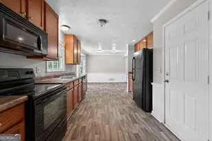 4312 Derbyshire Trce SE, Conyers, GA 30094 - Photo 18