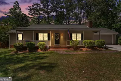 1421 Rainbow Circle, Griffin, GA 30224 - Photo 2
