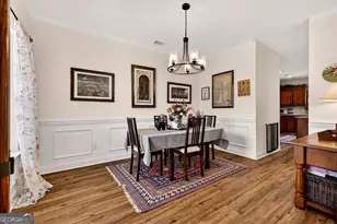 408 Fairview Cir, Hinesville, GA 31313 - Photo 8