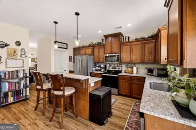 408 Fairview Circle, Hinesville, GA 31313 - Photo 12