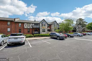6851 Roswell Rd, Sandy Springs, GA 30328 - Photo 12