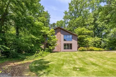 2161 Minute Court, Smoke Rise, GA 30087 - Photo 4