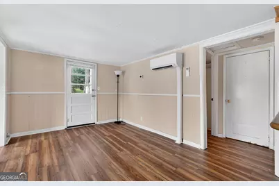 126 Elizabeth Circle, Jackson, GA 30233 - Photo 10